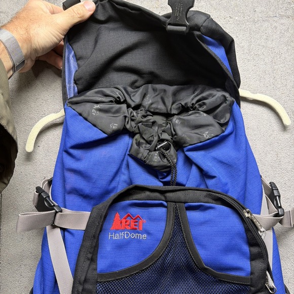 REI Half Dome‎ Hiking Backpack Blue Black Internal Frame Daypack 50L - Picture 5 of 16